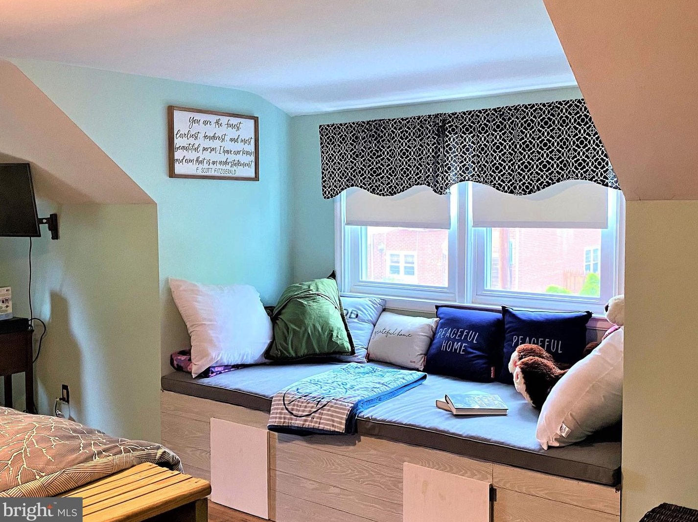 912 26, Reading PA 19606-1415 exterior