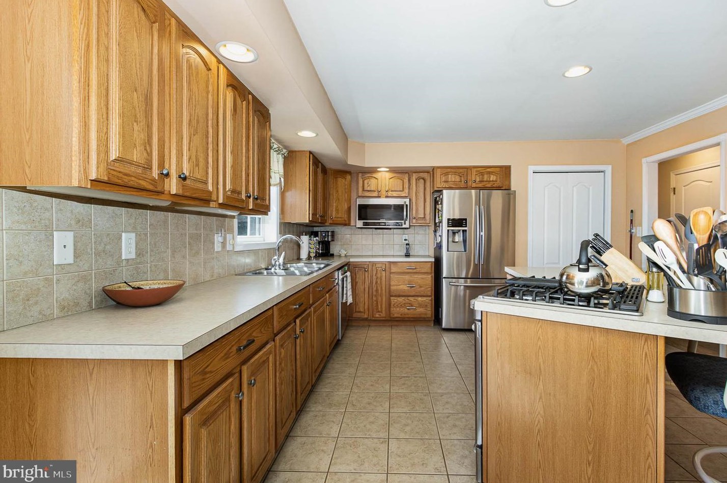 1657 Lisburn Rd, Navy Sup Dpt PA 17055-6702 exterior