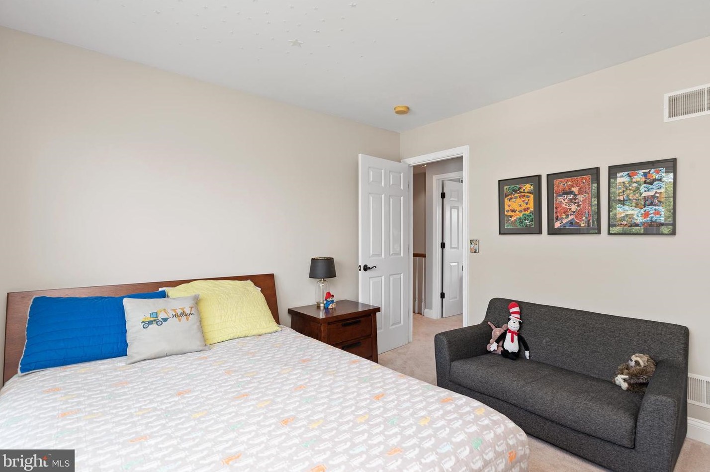 5915 Westover Dr, Navy Sup Dpt PA  17050-6871 exterior