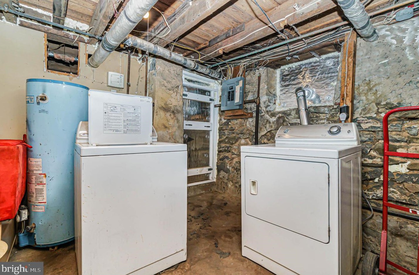 38 28th St, Harrisburg PA 17109-3442 exterior