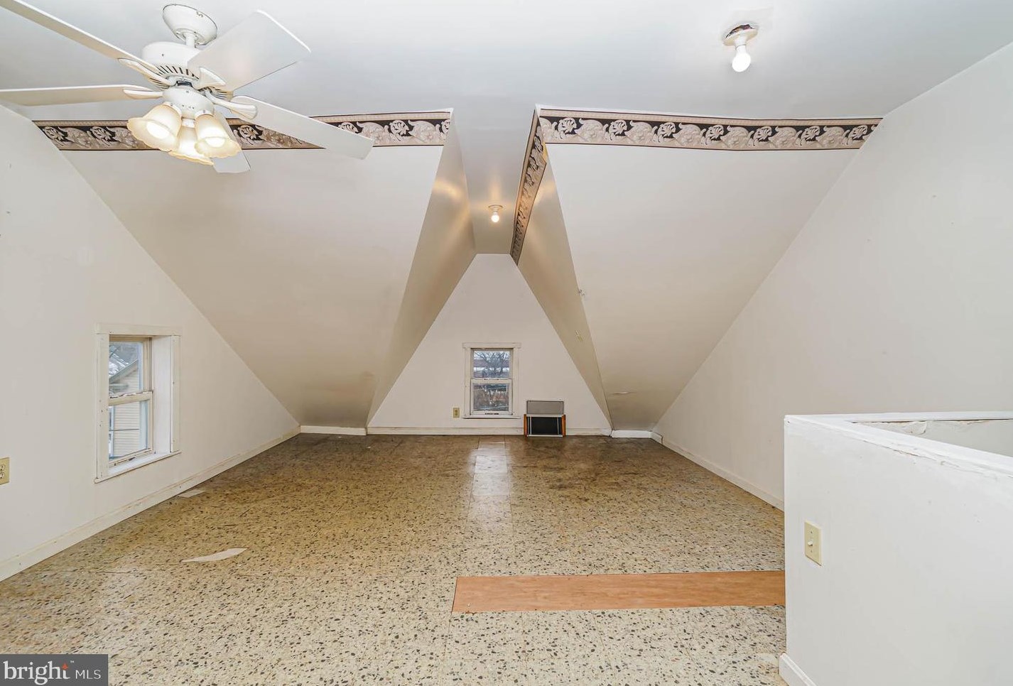 38 28th St, Harrisburg PA 17109-3442 exterior