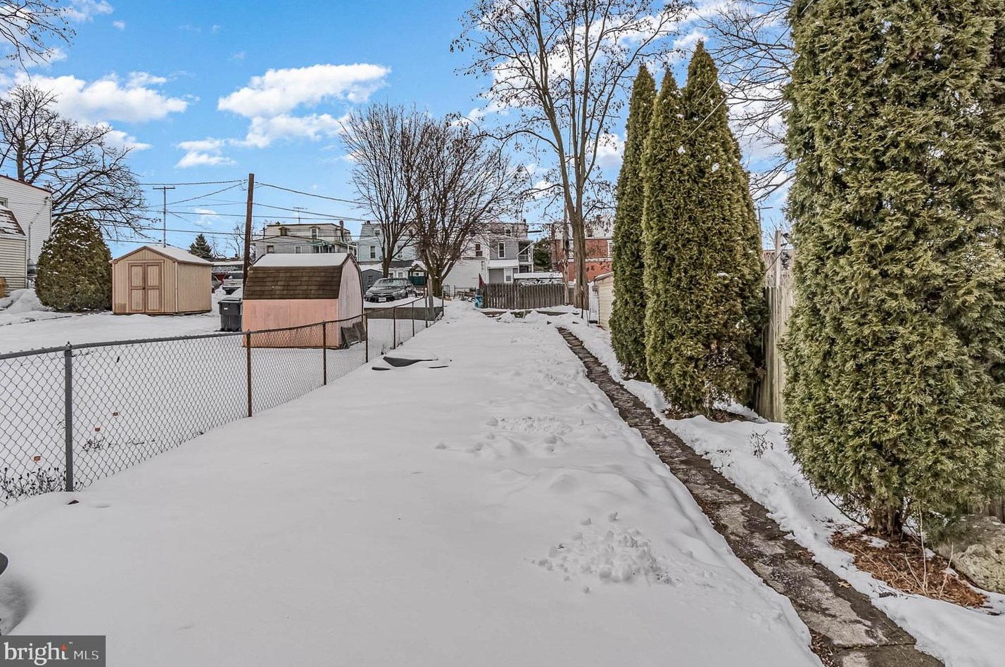 38 28th St, Harrisburg PA 17109-3442 exterior