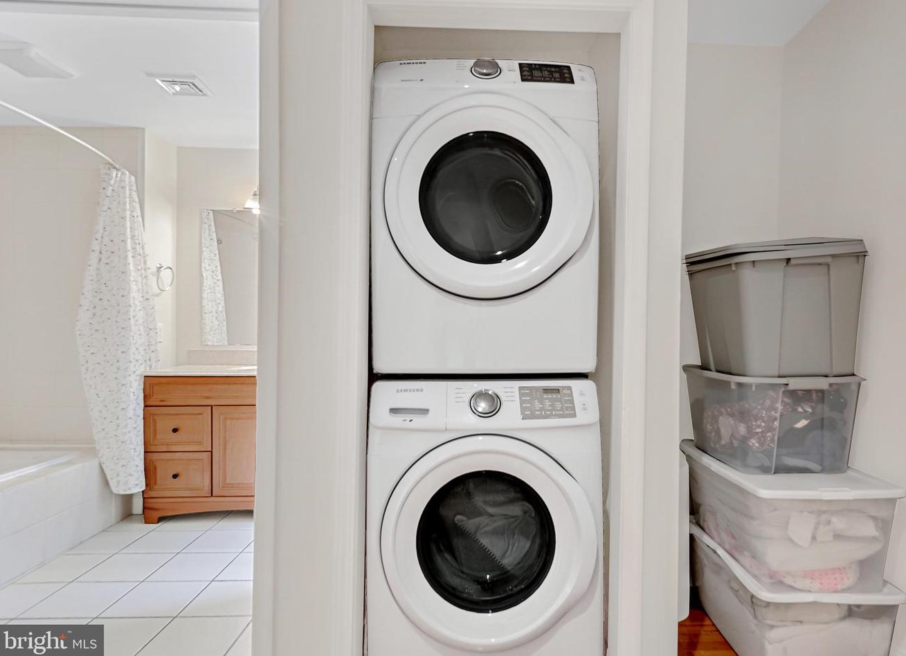 431 Harris St, Harrisburg PA  17102-1661 exterior