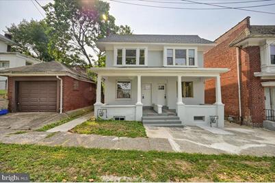 419 Emerald Street - Photo 1