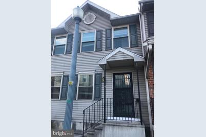 1402 Fulton Street - Photo 1