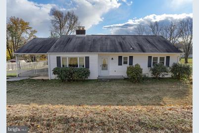 6215 Blue Stone Avenue - Photo 1