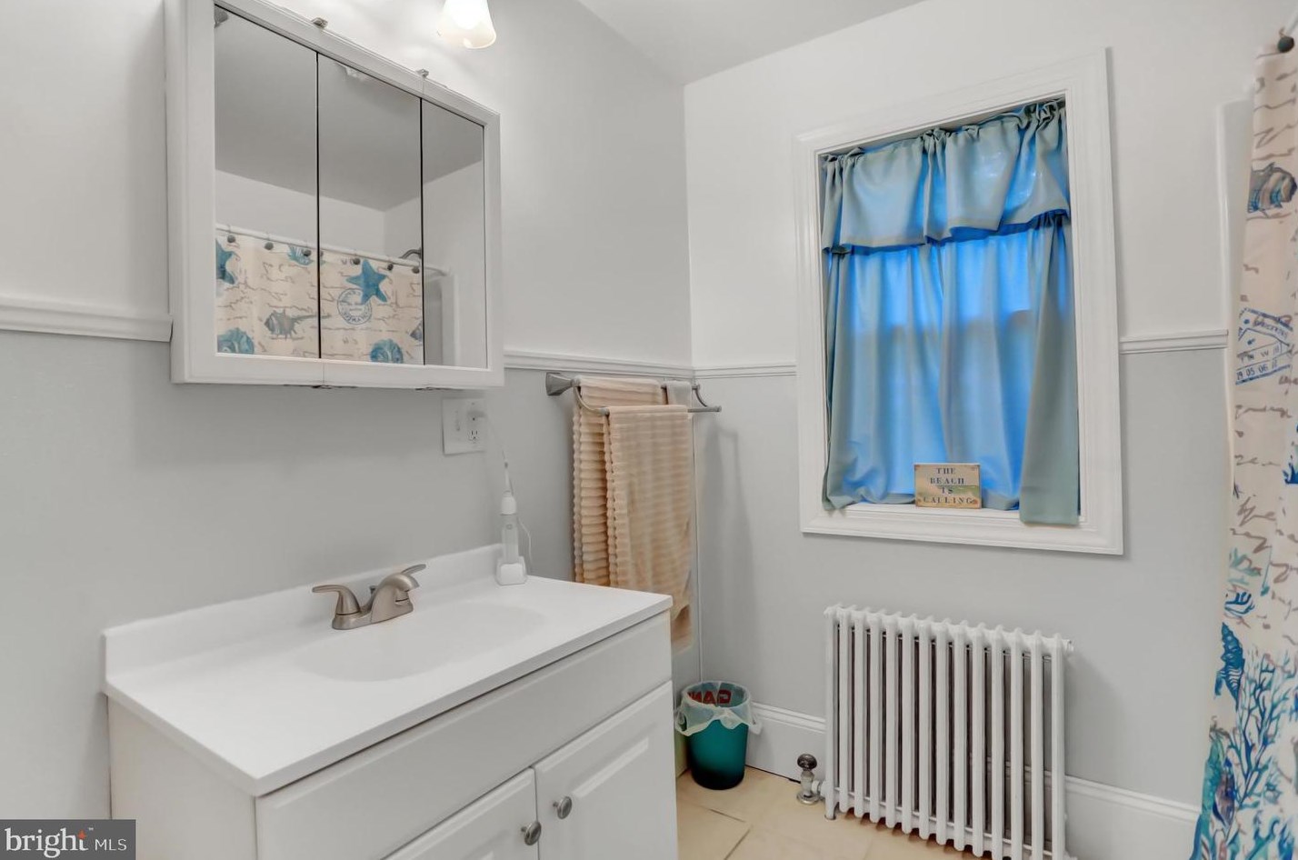 266 Philadelphia Ave, Chambersburg PA  17201-8931 exterior