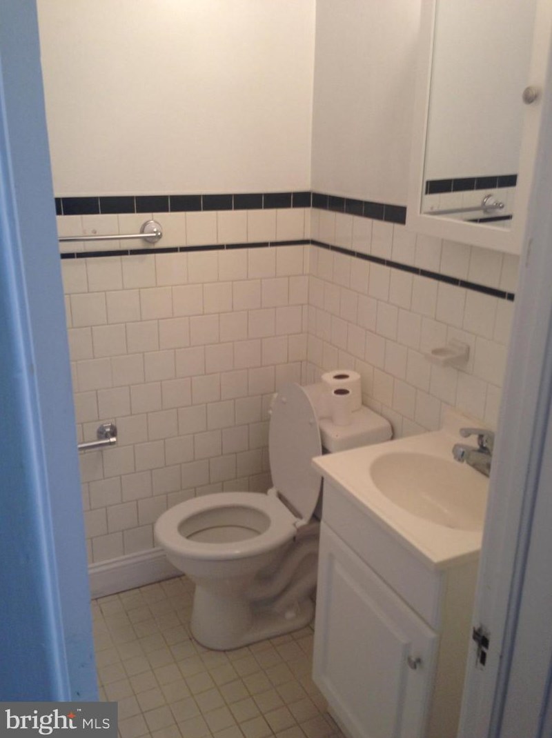 266 Philadelphia Ave, Chambersburg PA  17201-8931 exterior