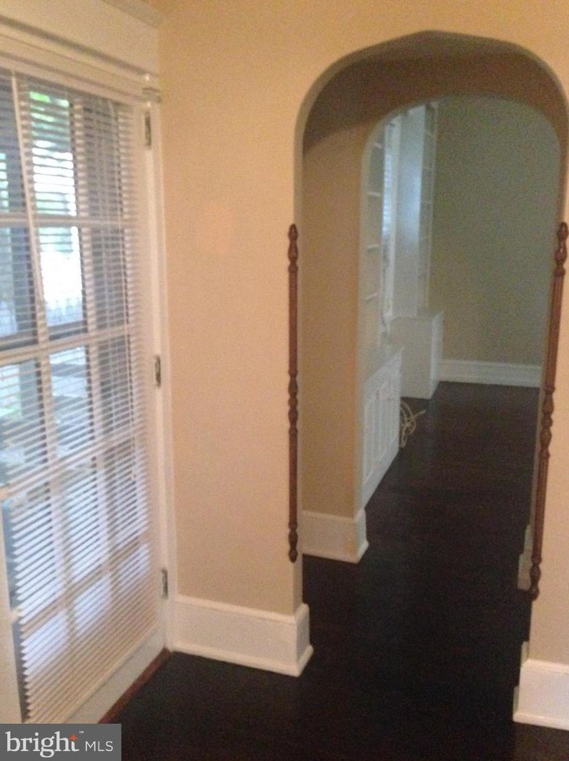 266 Philadelphia Ave, Chambersburg PA  17201-8931 exterior