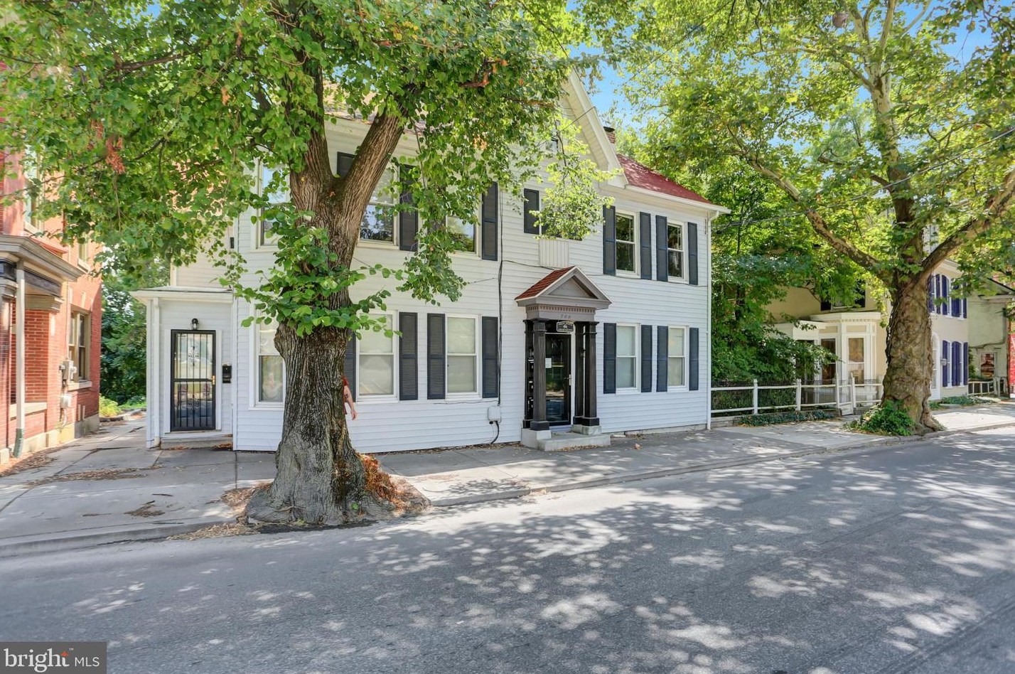 266 Philadelphia Ave, Chambersburg PA  17201-1685 exterior