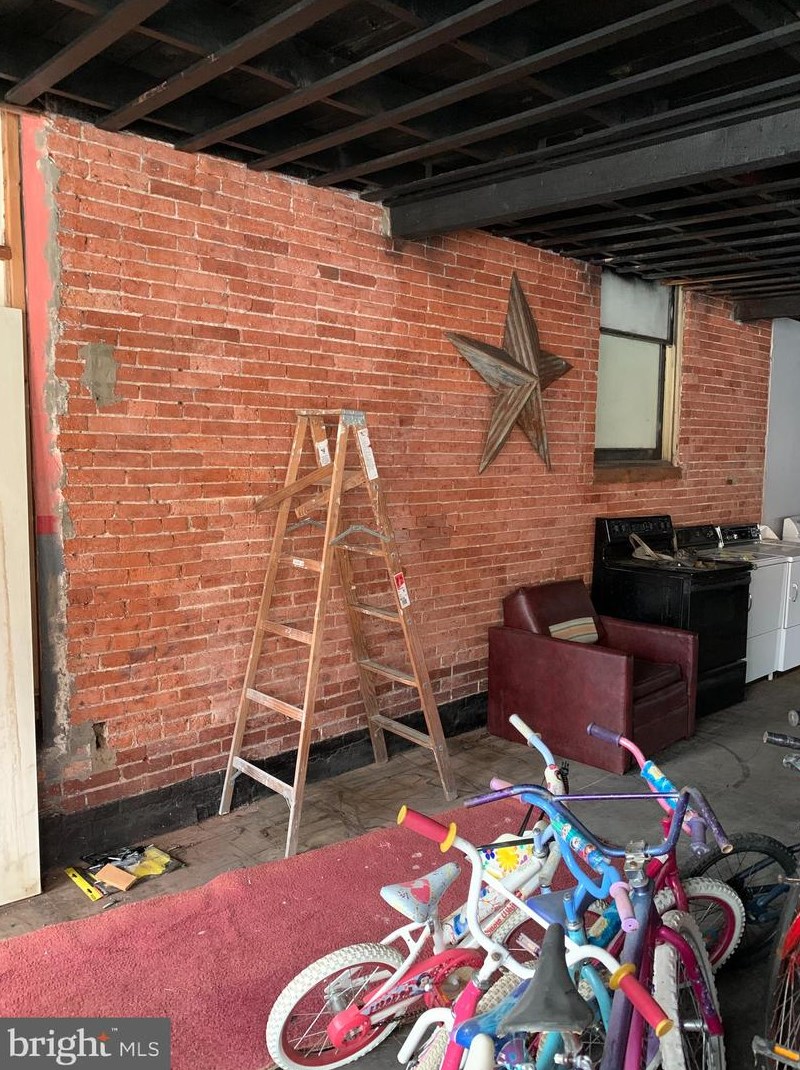 20 3 St, Kinderhook PA 17512-1135 exterior