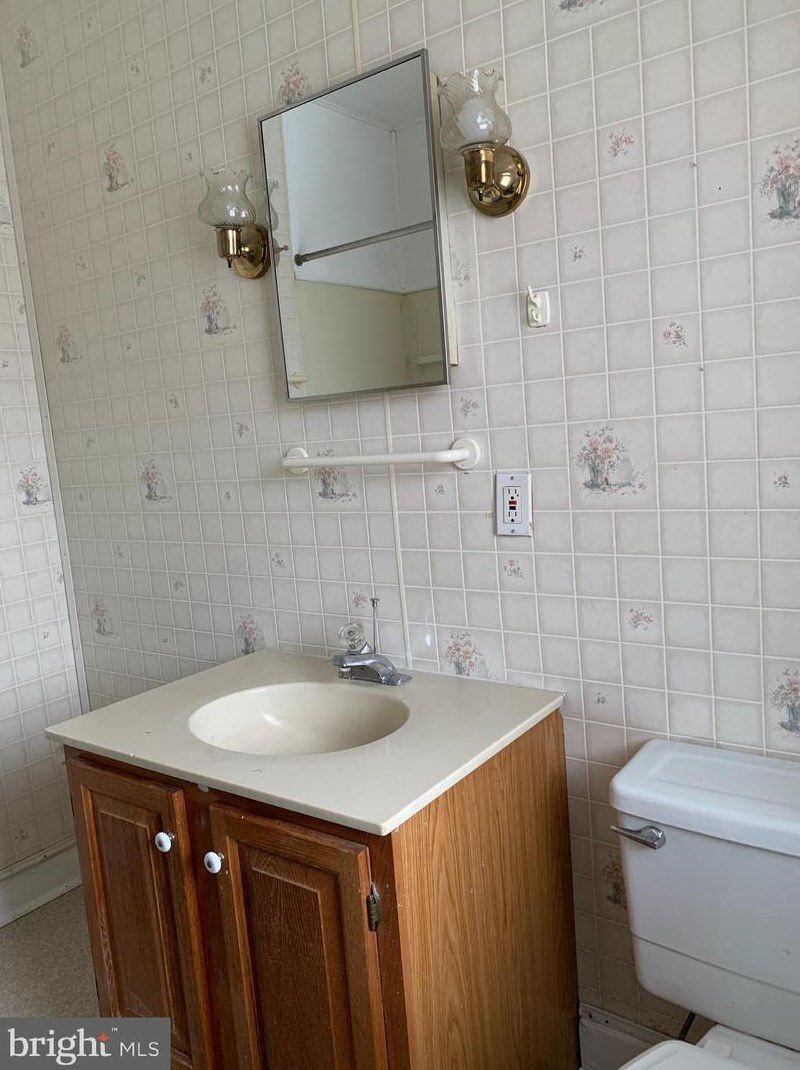 20 3 St, Kinderhook PA 17512-1135 exterior