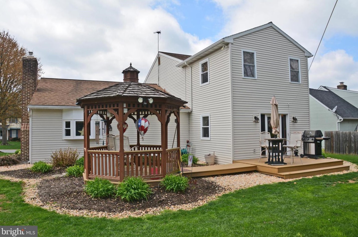 281 Northridge Dr, Landisville PA  17538-1046 exterior