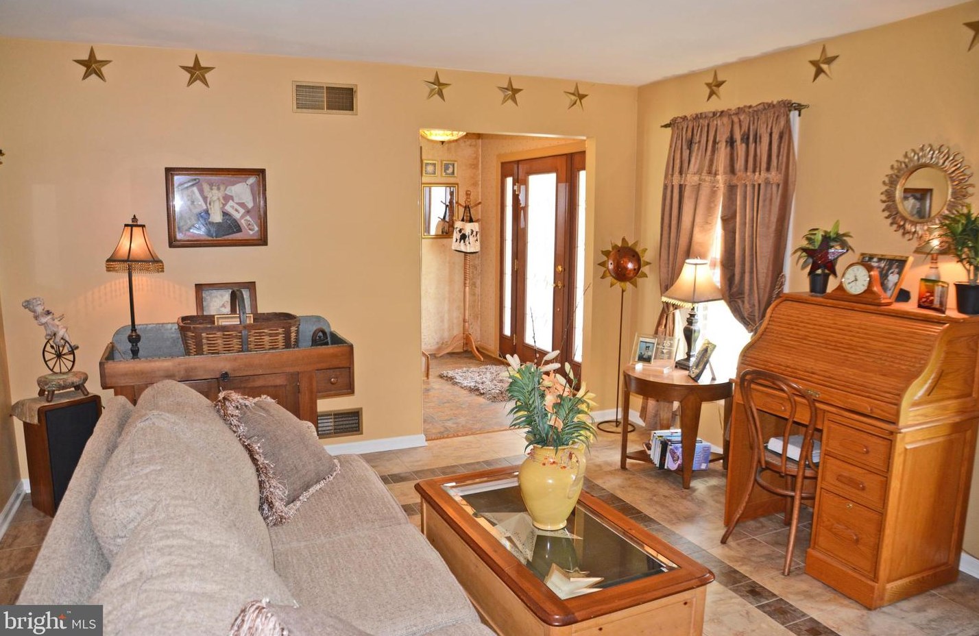 281 Northridge Dr, Landisville PA  17538-1046 exterior