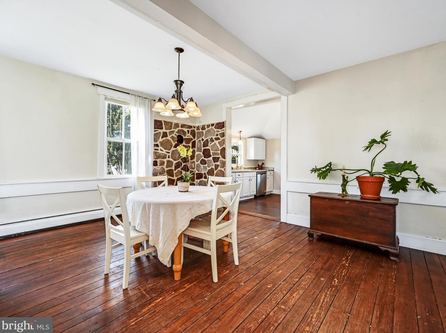 37 Locust St, Bareville PA  17540-9101 exterior