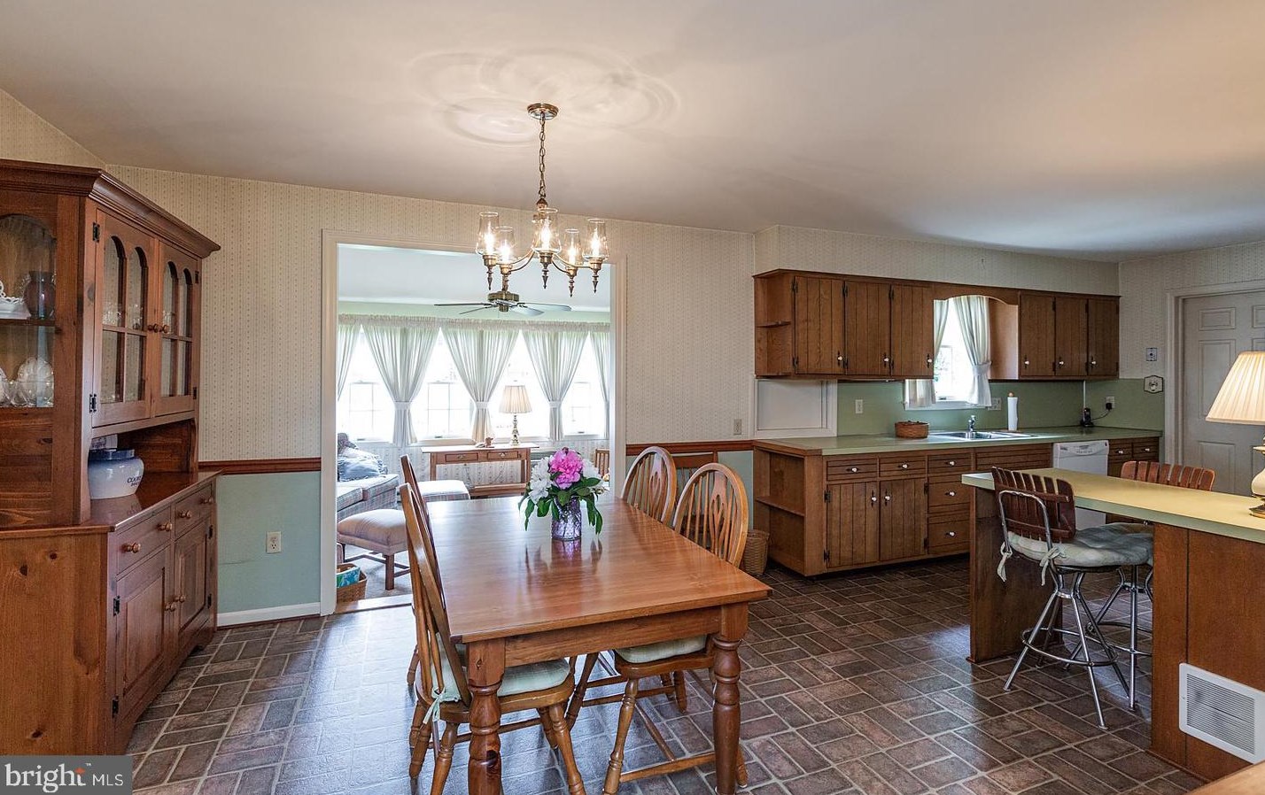 1524 English Brook Dr, Landisville PA  17538-1349 exterior