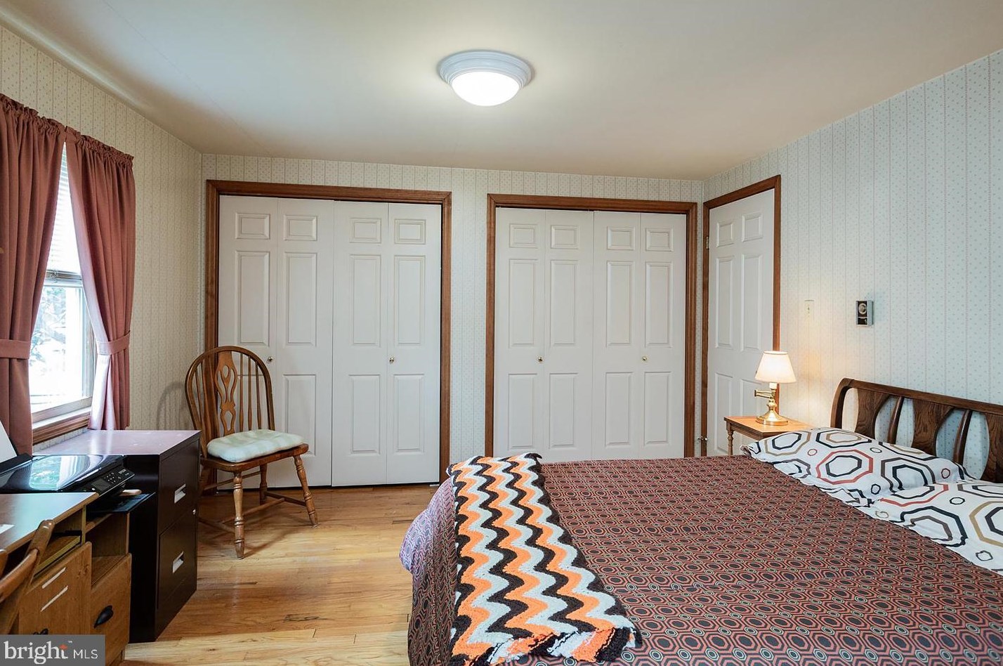 1524 English Brook Dr, Landisville PA  17538-1349 exterior