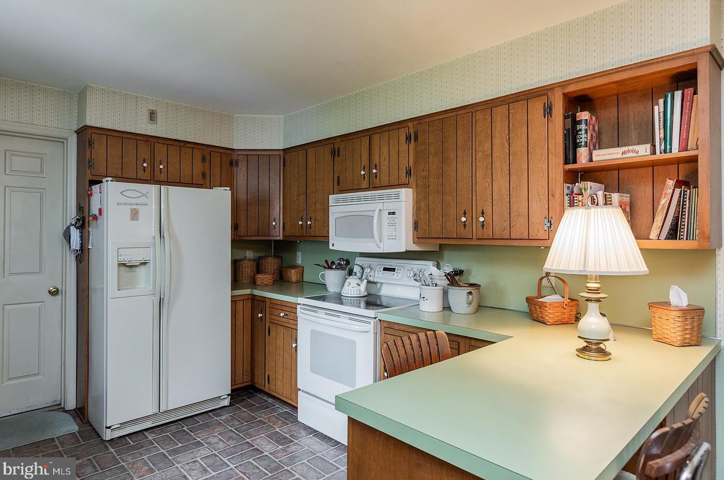 1524 English Brook Dr, Landisville PA  17538-1349 exterior