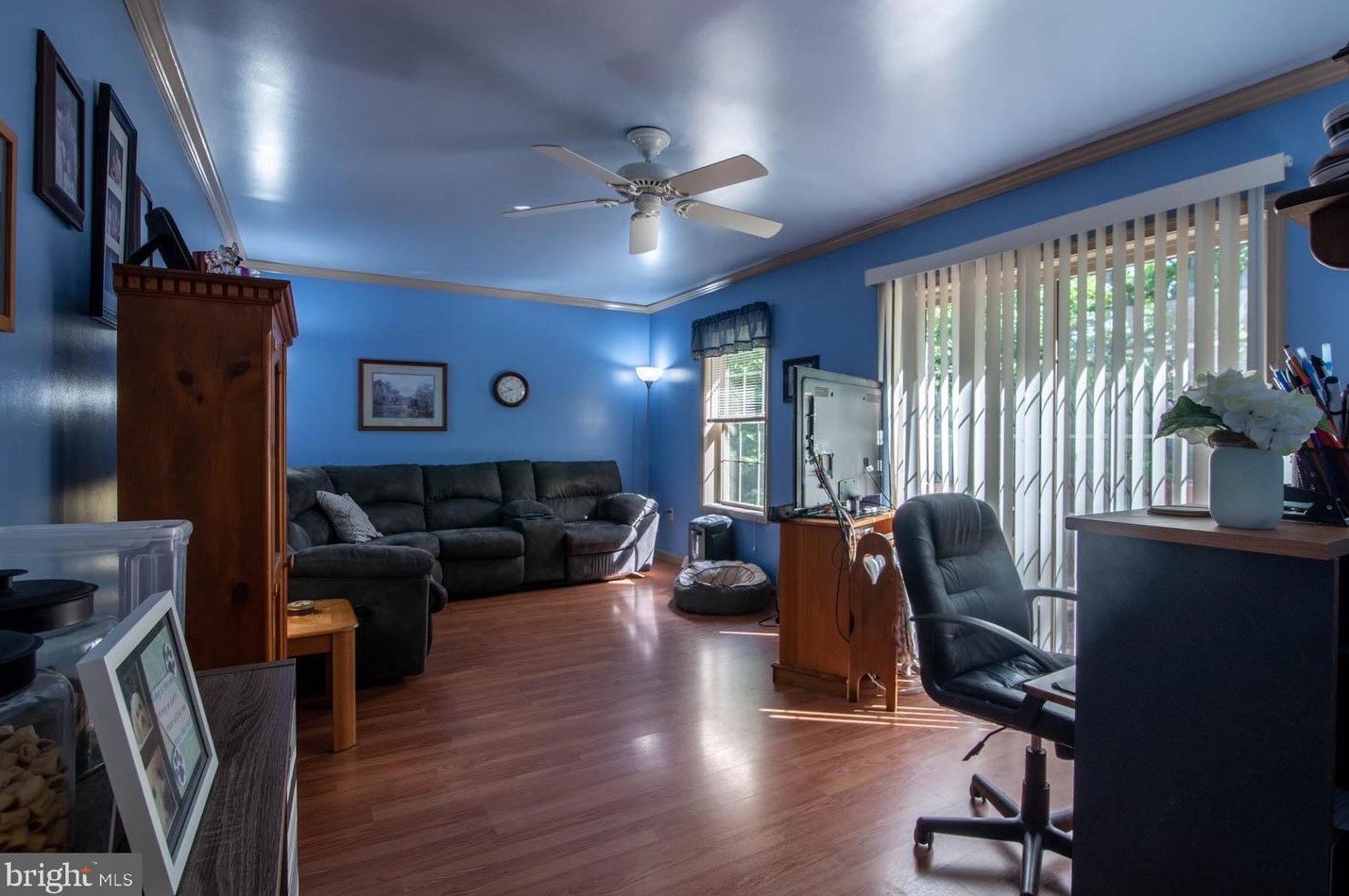 90 Gard Ct, Kinderhook PA  17512-9467 exterior