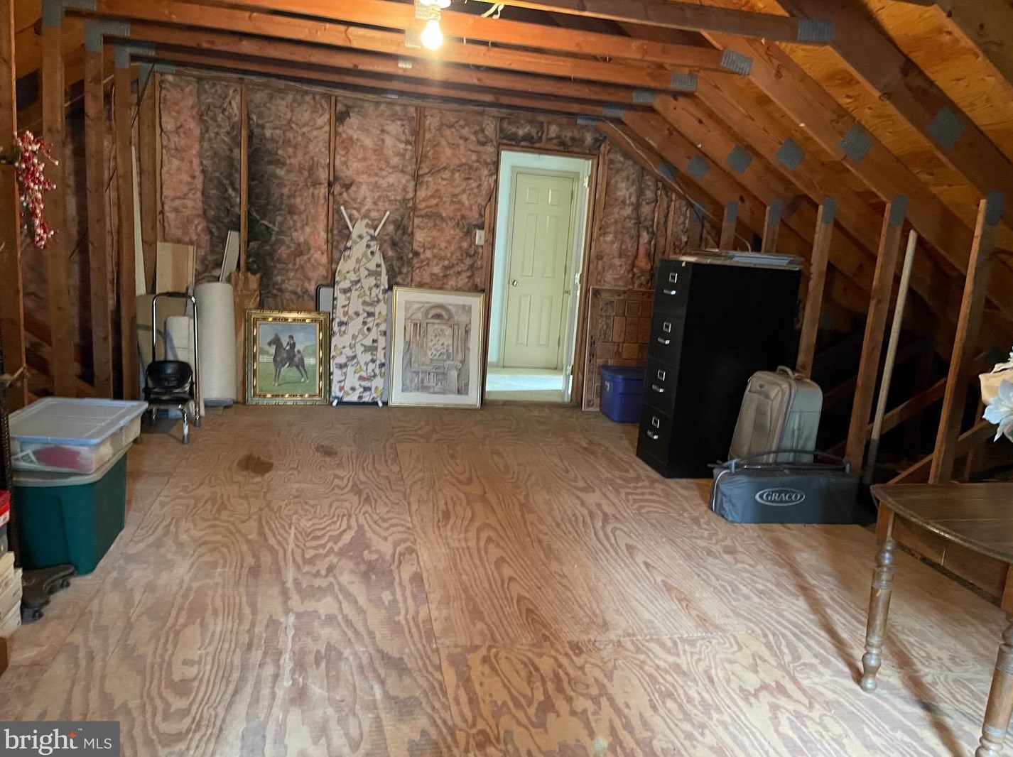 1052 Snapper Dam Rd, Landisville PA  17538-1545 exterior