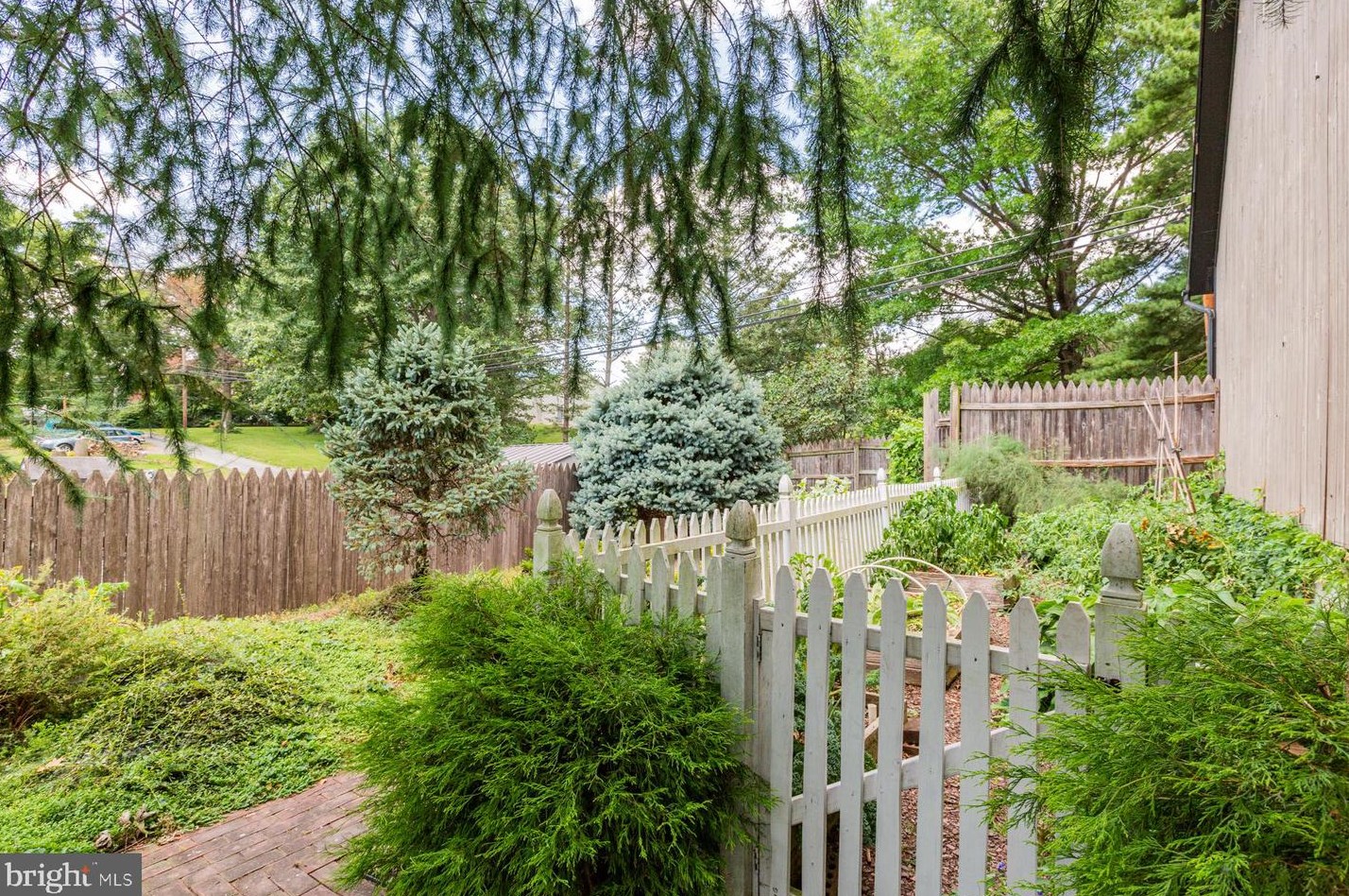 466 Market St, Marietta PA 17547-1608 exterior