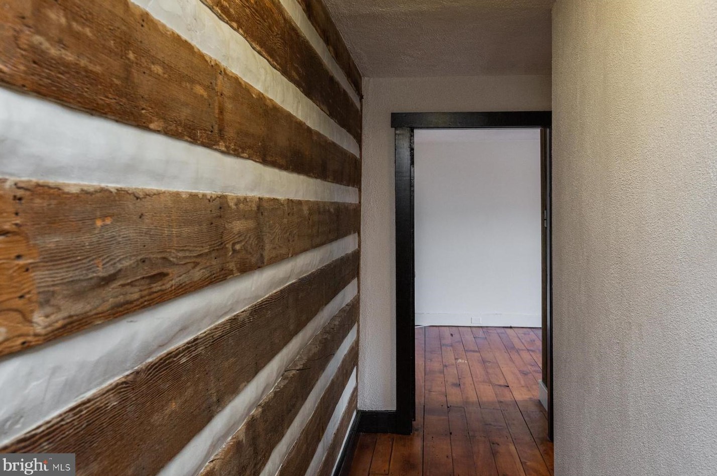 466 Market St, Marietta PA 17547-1608 exterior