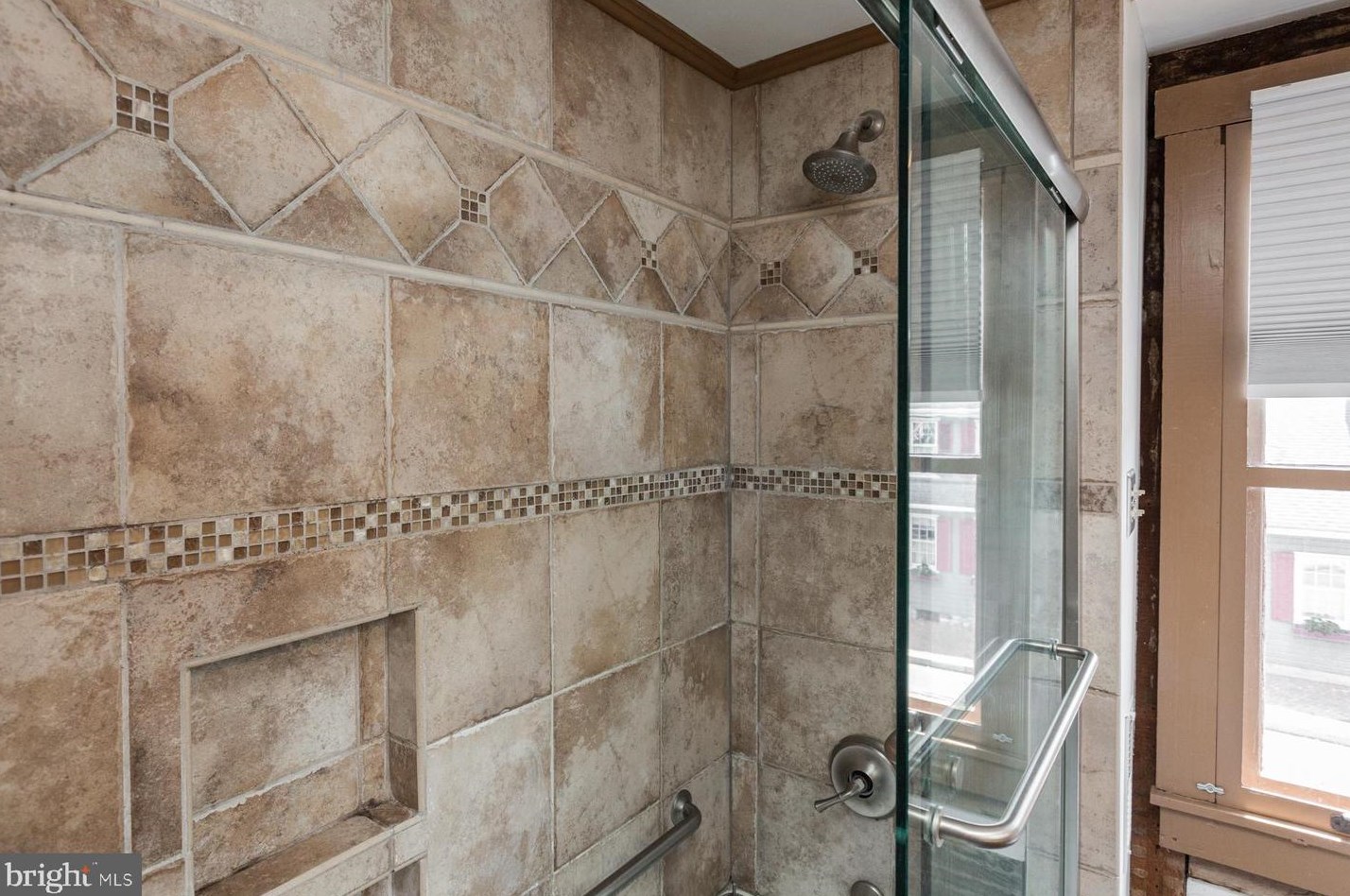 466 Market St, Marietta PA 17547-1608 exterior