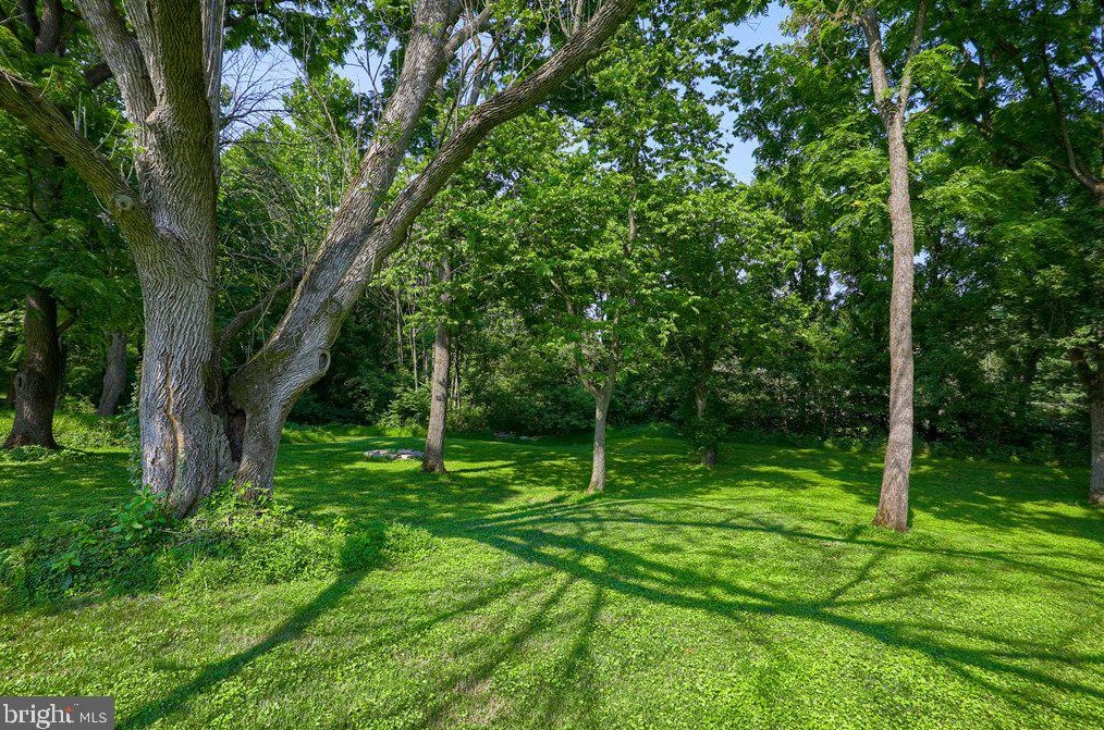 13 Apache Ln, Willow PA  17584-9756 exterior