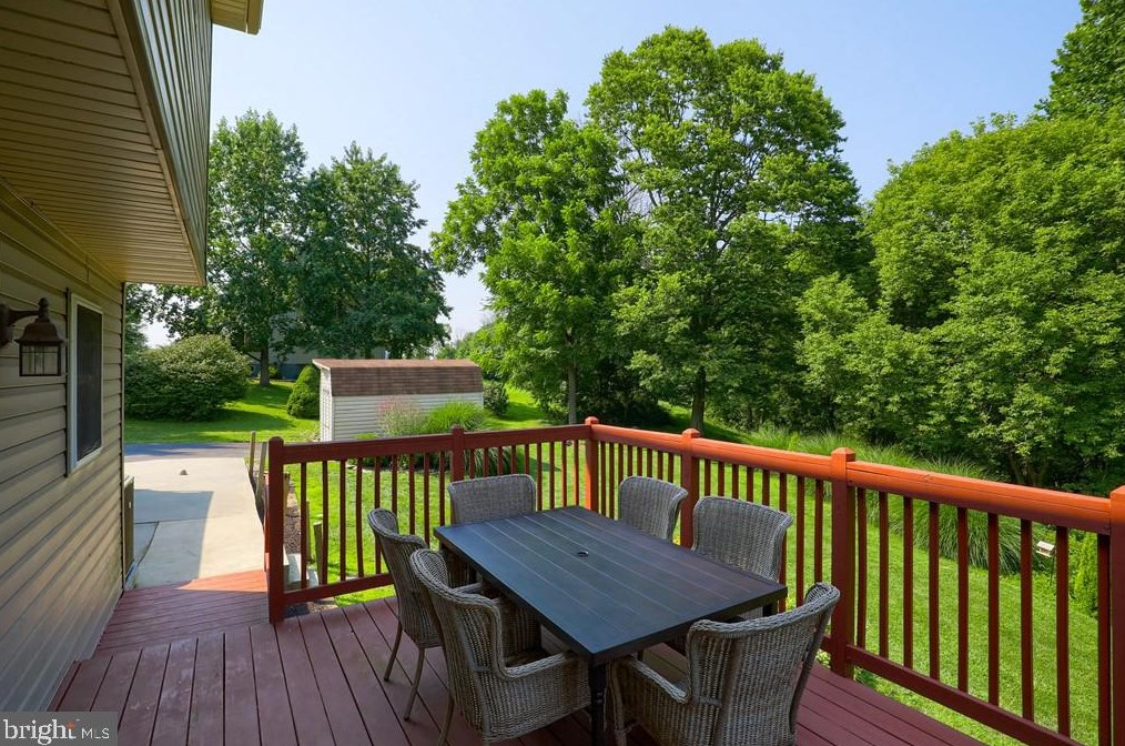 13 Apache Ln, Willow PA  17584-9756 exterior