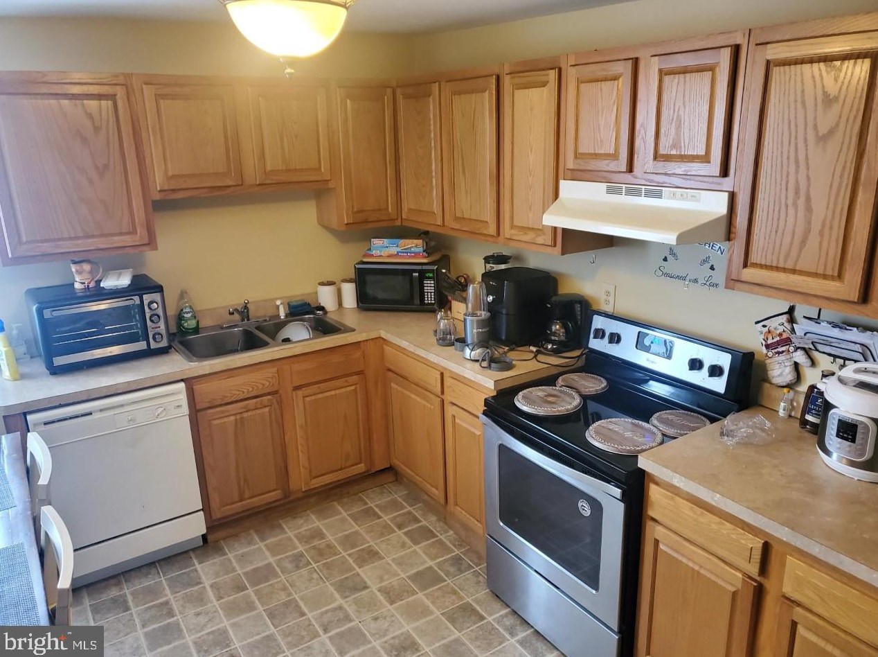 137 Market St, Bordnersville PA  17038-9522 exterior