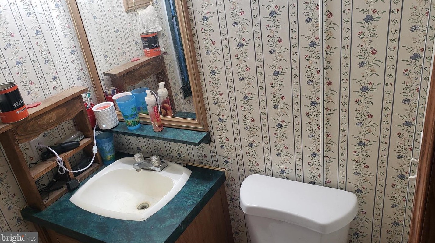 23 Green Acres Trailer Ct, Lebanon PA 17046-9222 exterior