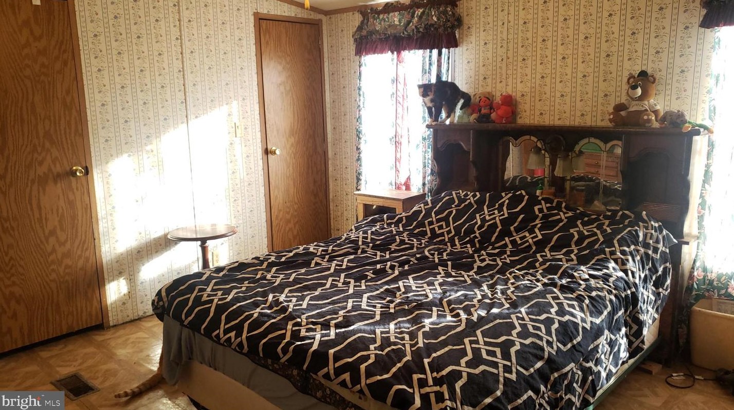 23 Green Acres Trailer Ct, Lebanon PA 17046-9222 exterior