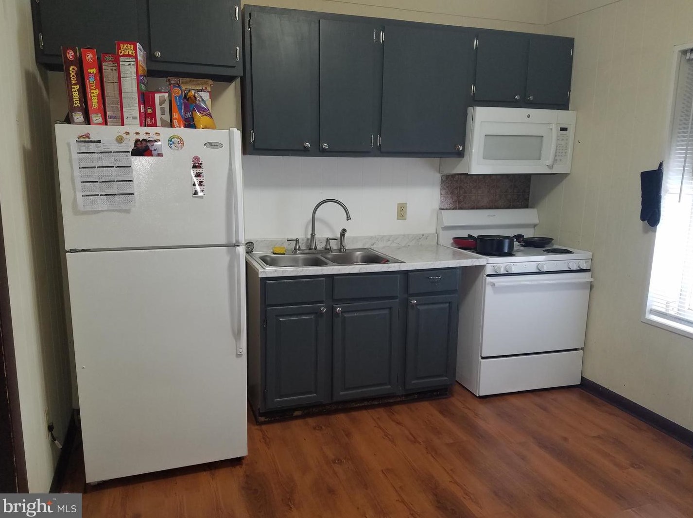 831 Willow St, Lebanon PA 17042-4864 exterior