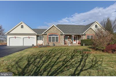 111 Country Lane - Photo 1