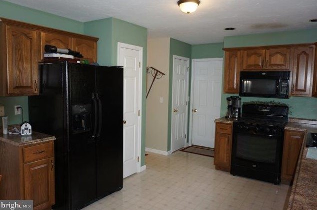 610 Carrie Dr, Yoe PA  17313-9254 exterior