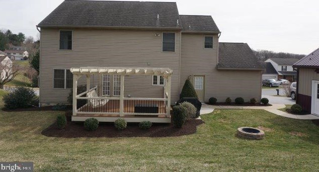 610 Carrie Dr, Yoe PA  17313-9254 exterior