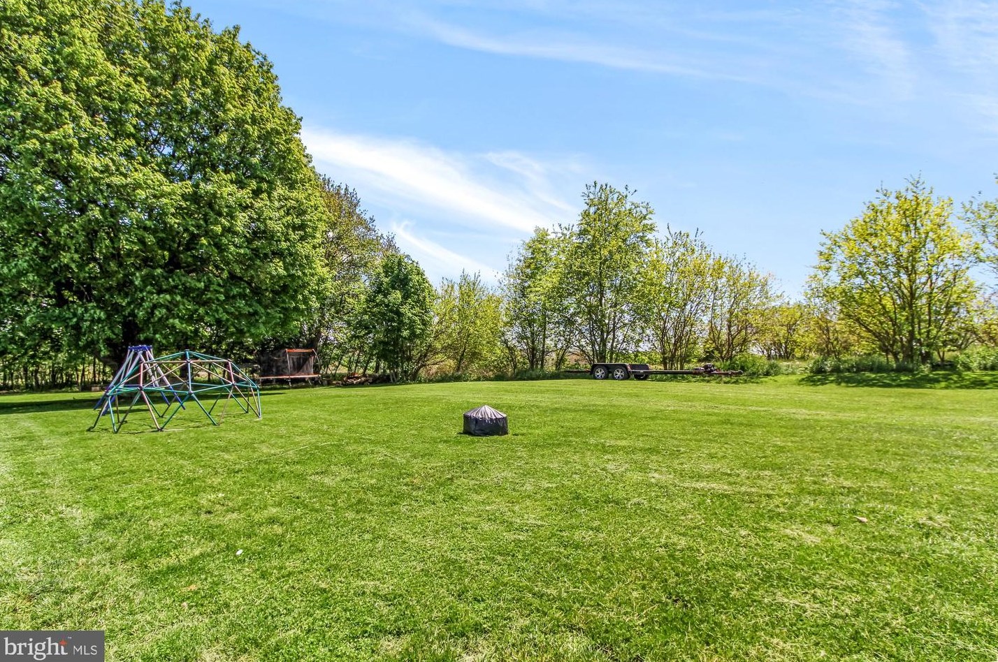 88 Penn St, Bittersville PA  17366-9669 exterior