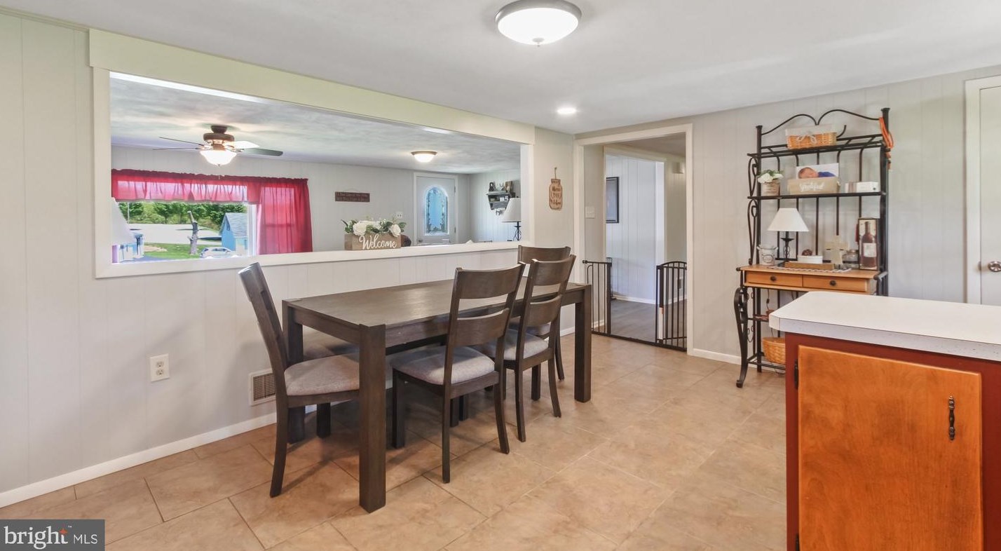 88 Penn St, Bittersville PA  17366-9669 exterior