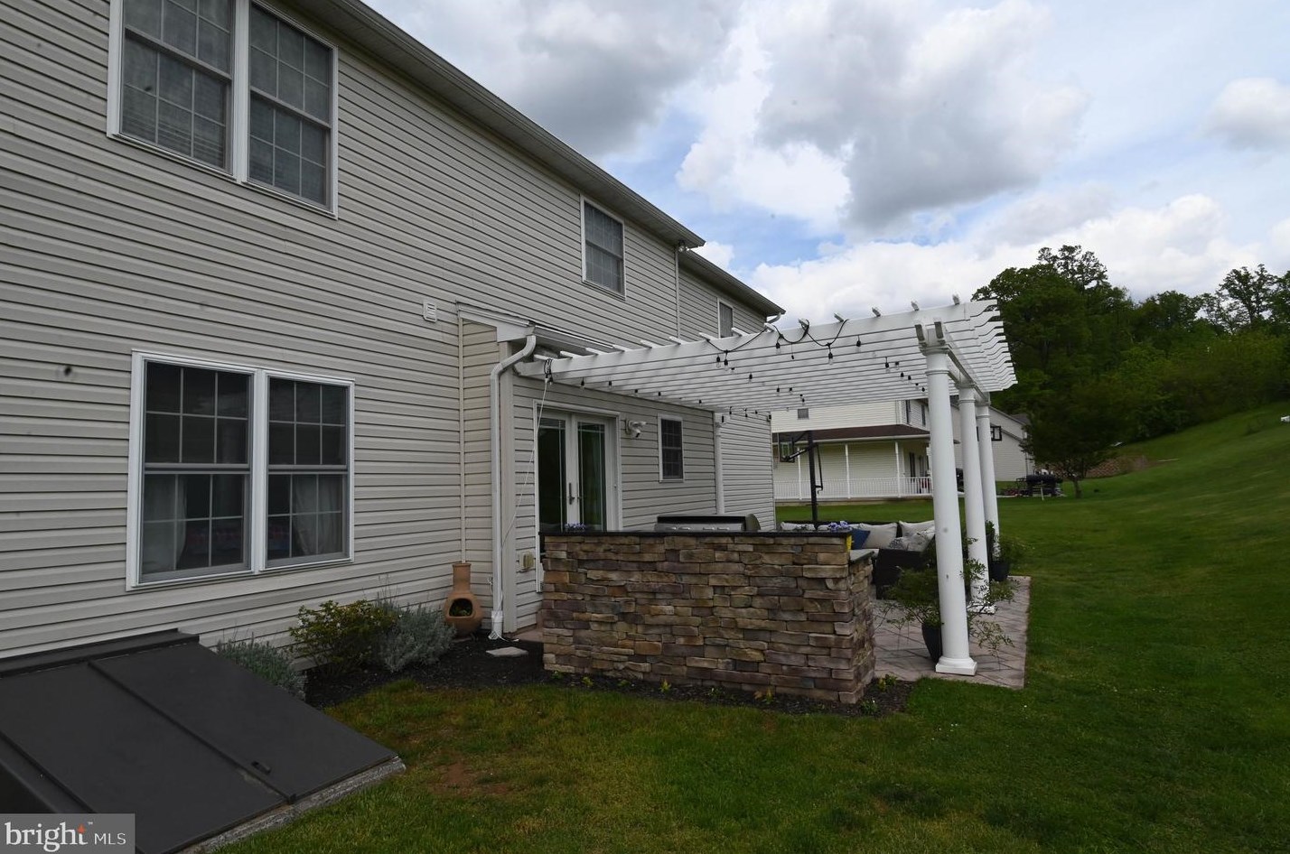 32 Valley Rd, Shrewsbury PA  17361-1116 exterior