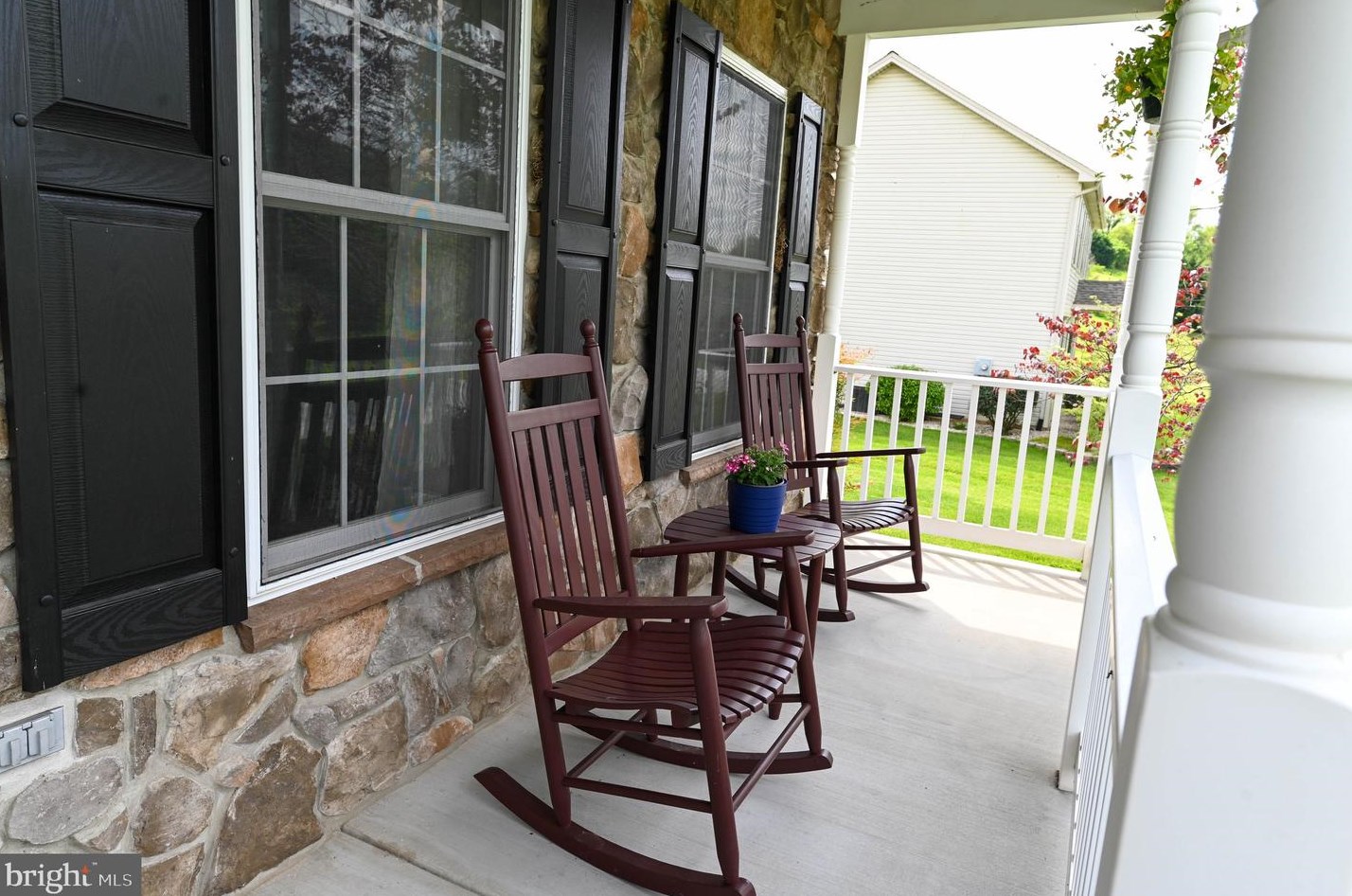 32 Valley Rd, Shrewsbury PA  17361-1116 exterior