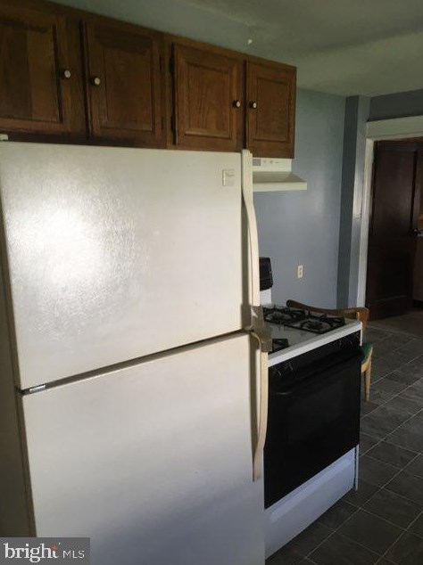 8 Blacksmith Ave, Bittersville PA  17366-9751 exterior
