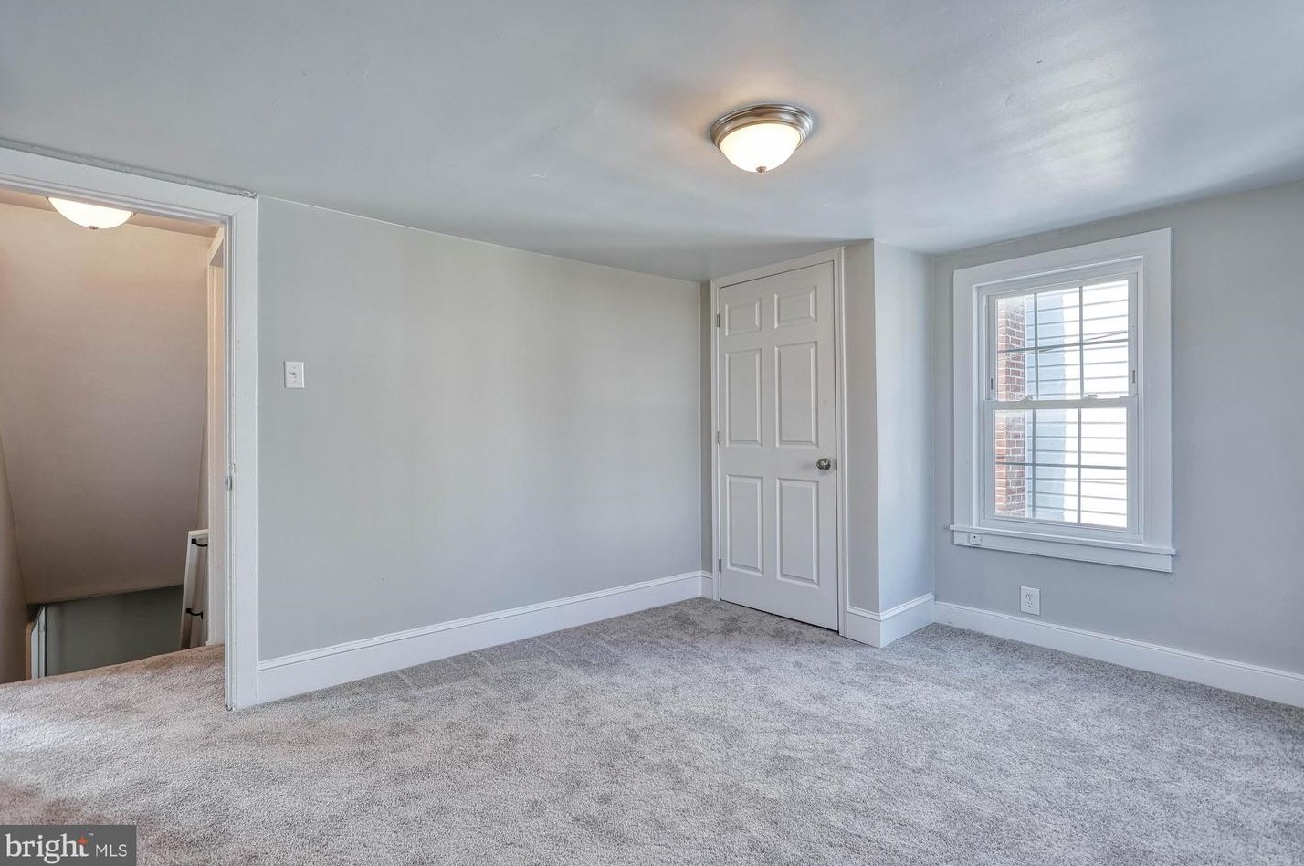 210 Cooper St, Strinestown PA  17345-1416 exterior