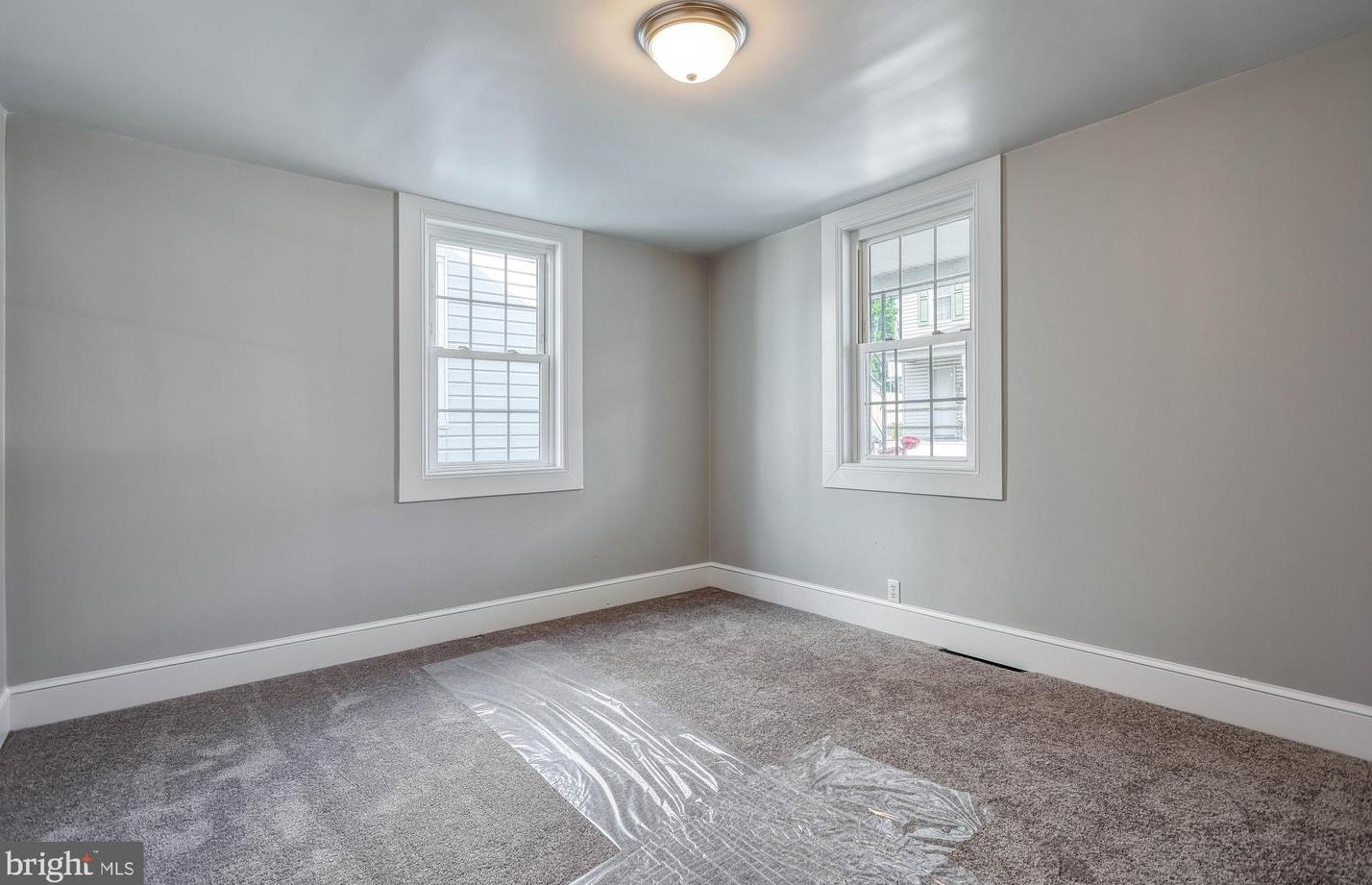 210 Cooper St, Strinestown PA  17345-1416 exterior