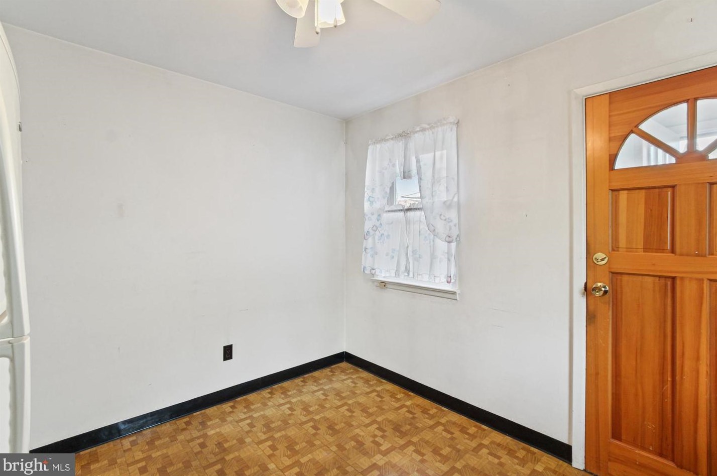 61 Franklin St, Yoe PA  17313-9569 exterior