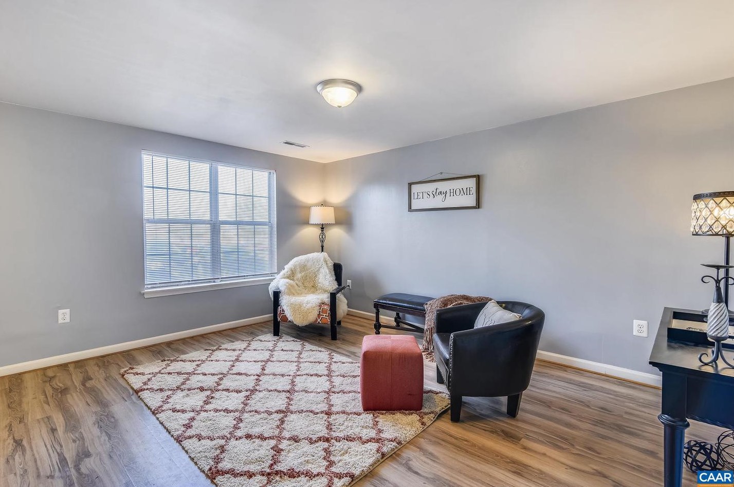 53 Quincy Ct, Dulles VA  20165-5755 exterior