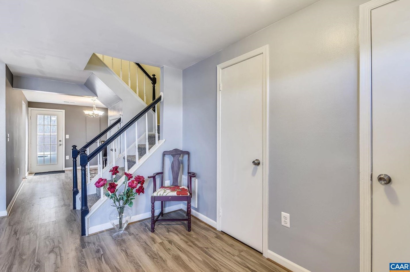53 Quincy Ct, Dulles VA  20165-5756 exterior