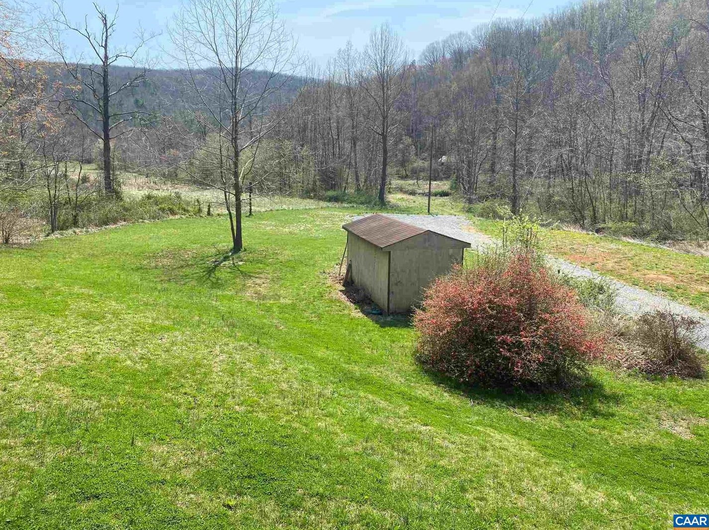 3820 Spotswood Trl, Stanardsville VA  22973-2639 exterior