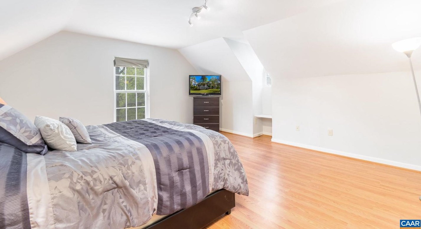 322 Daffodil Rd, Ruckersville VA  22968-2462 exterior