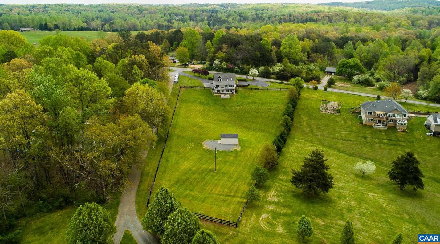 773 Swift Run Rd, Ruckersville VA  22968-2429 exterior