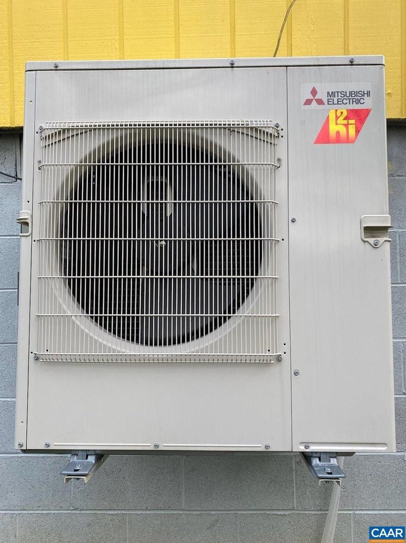 343 Goldenrod Rd, Ruckersville VA  22968-2051 exterior